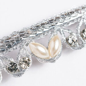Pearl zircon silver trim