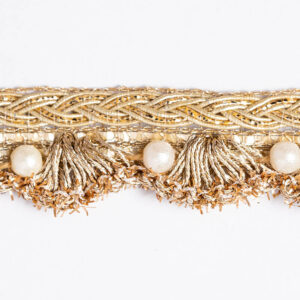 Gold trim with Pearl scallop