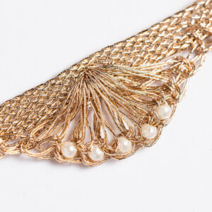 Pearl rose gold pankh trim