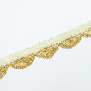 Delicate Pearl trim with gold scalloped edging