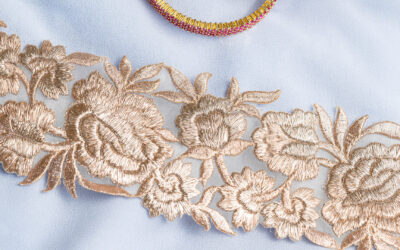 Embroidery laces and borders